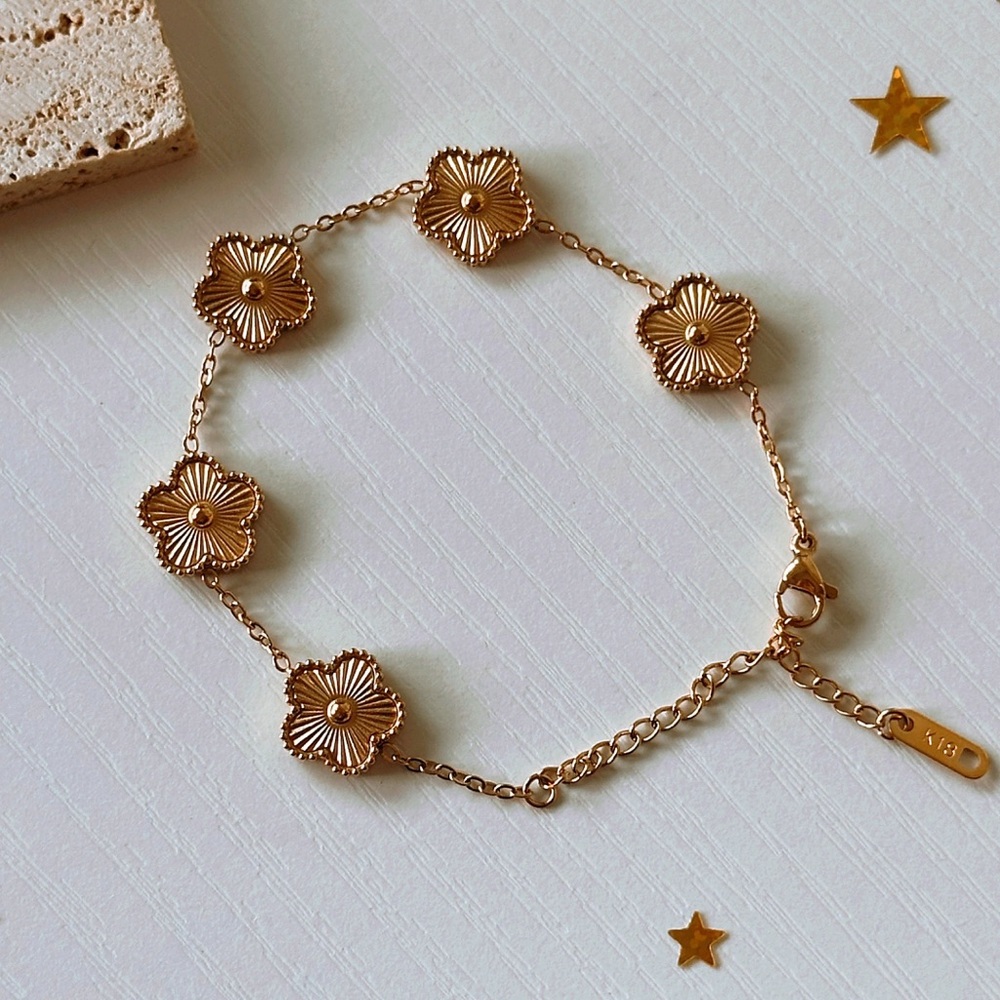 Flower Bracelet